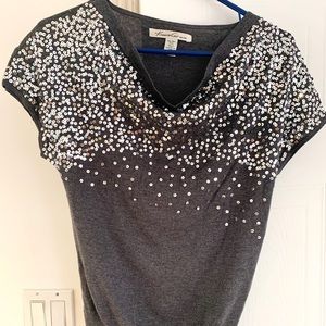 KENNETH COLE grey sequin top
